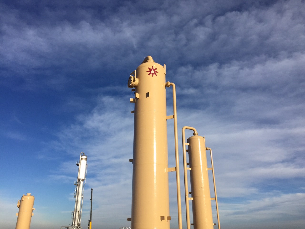 Amine tower at Vaquero plant.