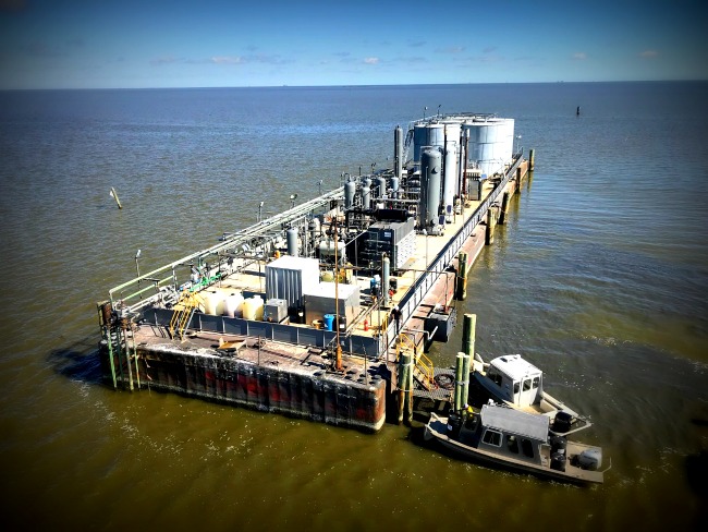 Upstream Exploration’s Palmetto production barge in the East Cox Bay Field in Plaquemines Parish, La. (Source: Upstream Exploration LLC)