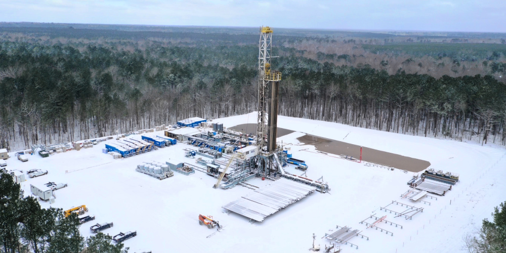 Hart Energy Shale 2022 - Changing Role of Gas Improves Prospects for Drillers - Rockcliff Energy well in the winter imageHart Energy Shale 2022 - Changing Role of Gas Improves Prospects for Drillers - Rockcliff Energy well in the winter image