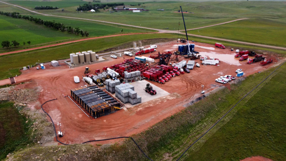 Oil and Gas Investor August 2021 - Bakken Reinvented PetroHunt Image 1