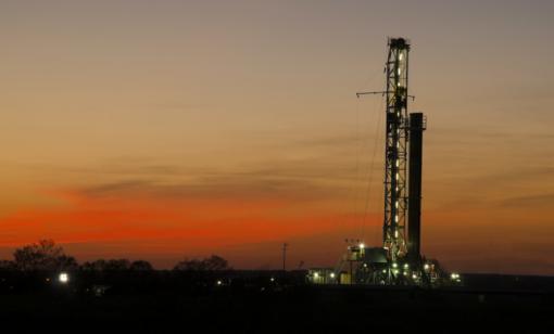 A drilling rig is shown in the Eagle Ford Shale. (Source: NeonLight/Shutterstock.com)