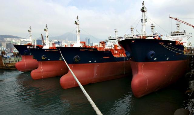 tanker, oil, price, demand
