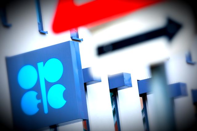 OPEC Set To Extend Oil Cuts As Iran Endorses Pact