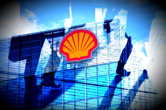 Shell Executives Quit amid Discord over Green Push