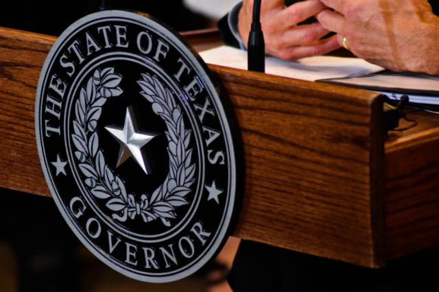 Texas RRC Notifies Producers of Governor Abbott’s Mandate to Keep Gas in State
