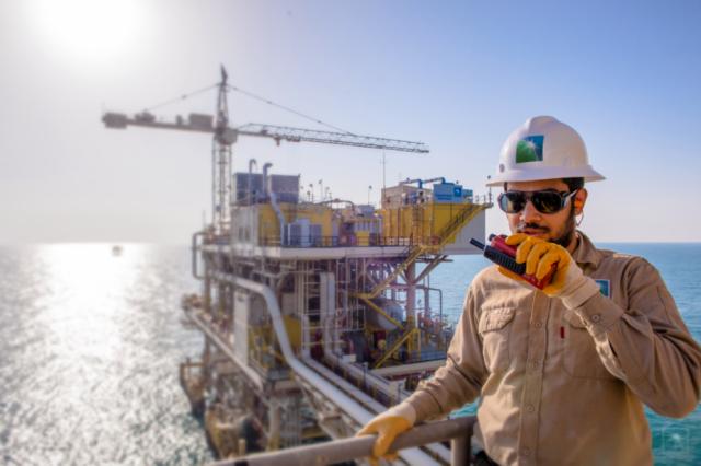 Saudi Oil Exports Post Only Small Drop Despite Pledged Cut: Reports