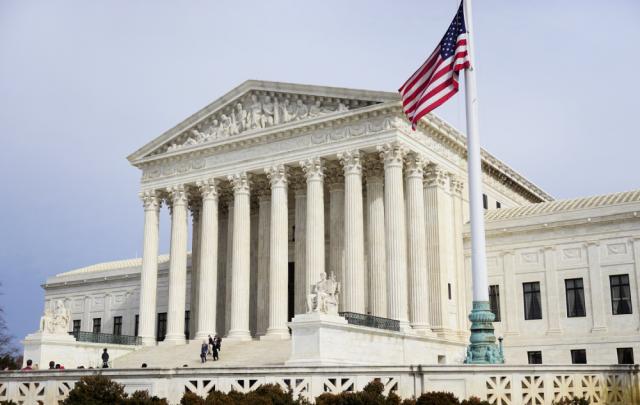 US Supreme Court Limits Federal Power to Curb Carbon Emissions