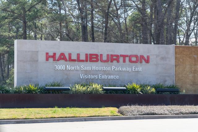 Halliburton Elects 13 New Directors, Declares Dividend