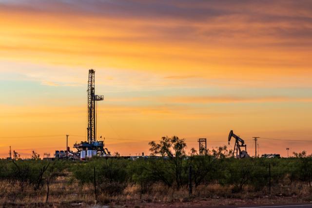 HighPeak Energy Cuts Drilling as Midland E&P Explores Sale