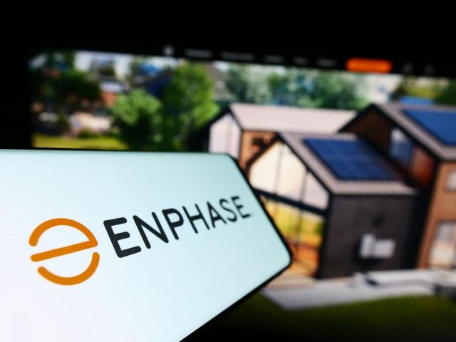 Enphase Ships IQ8 Microinverters to Customers in Germany