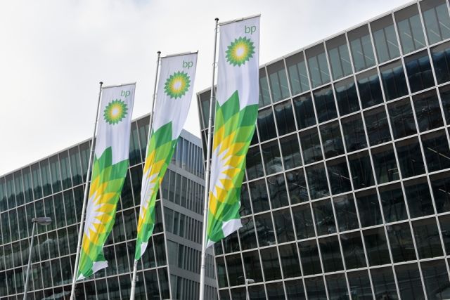 BP Board Sticks with Auchincloss as CEO, Continues Shift from Oil