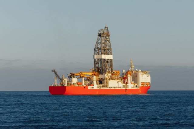 Seadrill Awarded $97.5 Million in Drillship Contracts