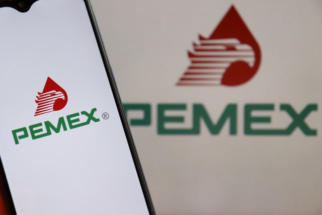 Pemex GoM Oil Platform Blaze Leaves One Dead, 13 Injured