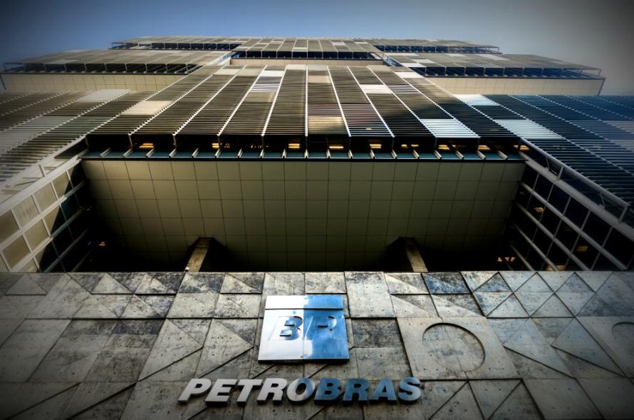 Petrobras’ business and management plan focuses on financial planning and the pursuit of profitability as the company continues working to reduce its debt. (Source: Alexandr Vorobev/Shutterstock.com)