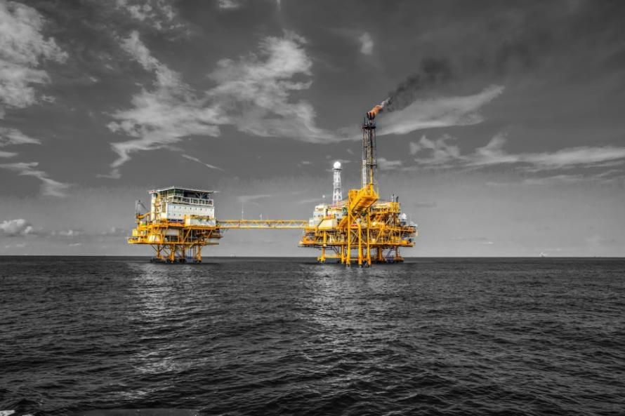 How Oil Operators Can Retain Project Control Amid Uncertainty