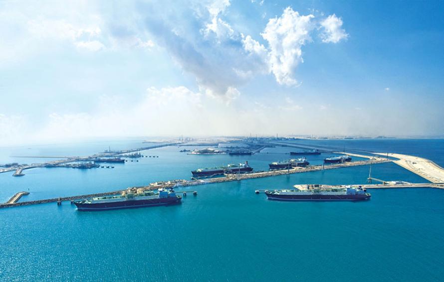 Qatar Enlists Big Oil for Mega LNG Project