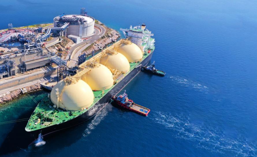 US Becomes World’s Second Largest LNG Exporter