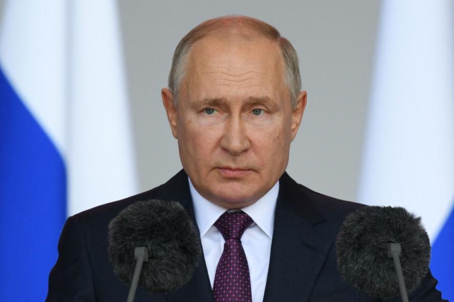 Putin Says Russia Not Working ‘Against Anyone’ in Energy Markets