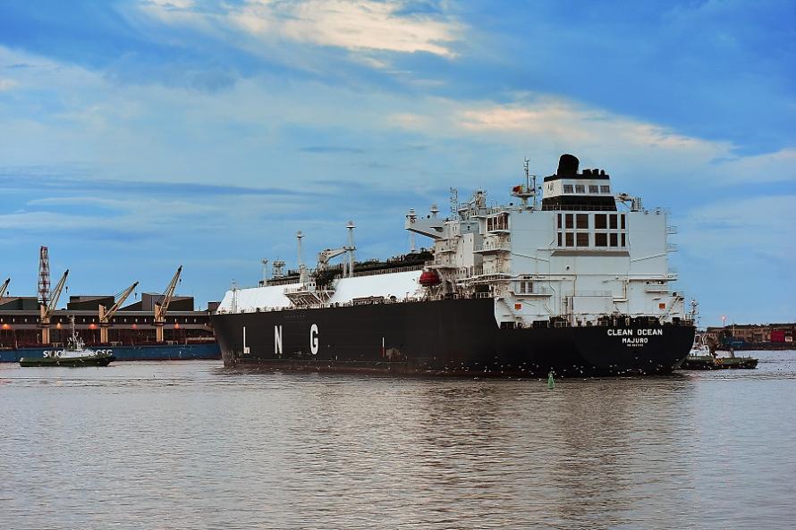 Cheniere to Expand Sabine Pass LNG With Three Trains