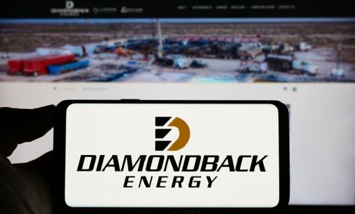 Diamondback Prices Senior Notes to Help Cover Endeavor Deal Cost